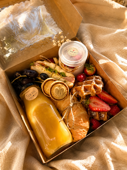 Breakfast Box for 2